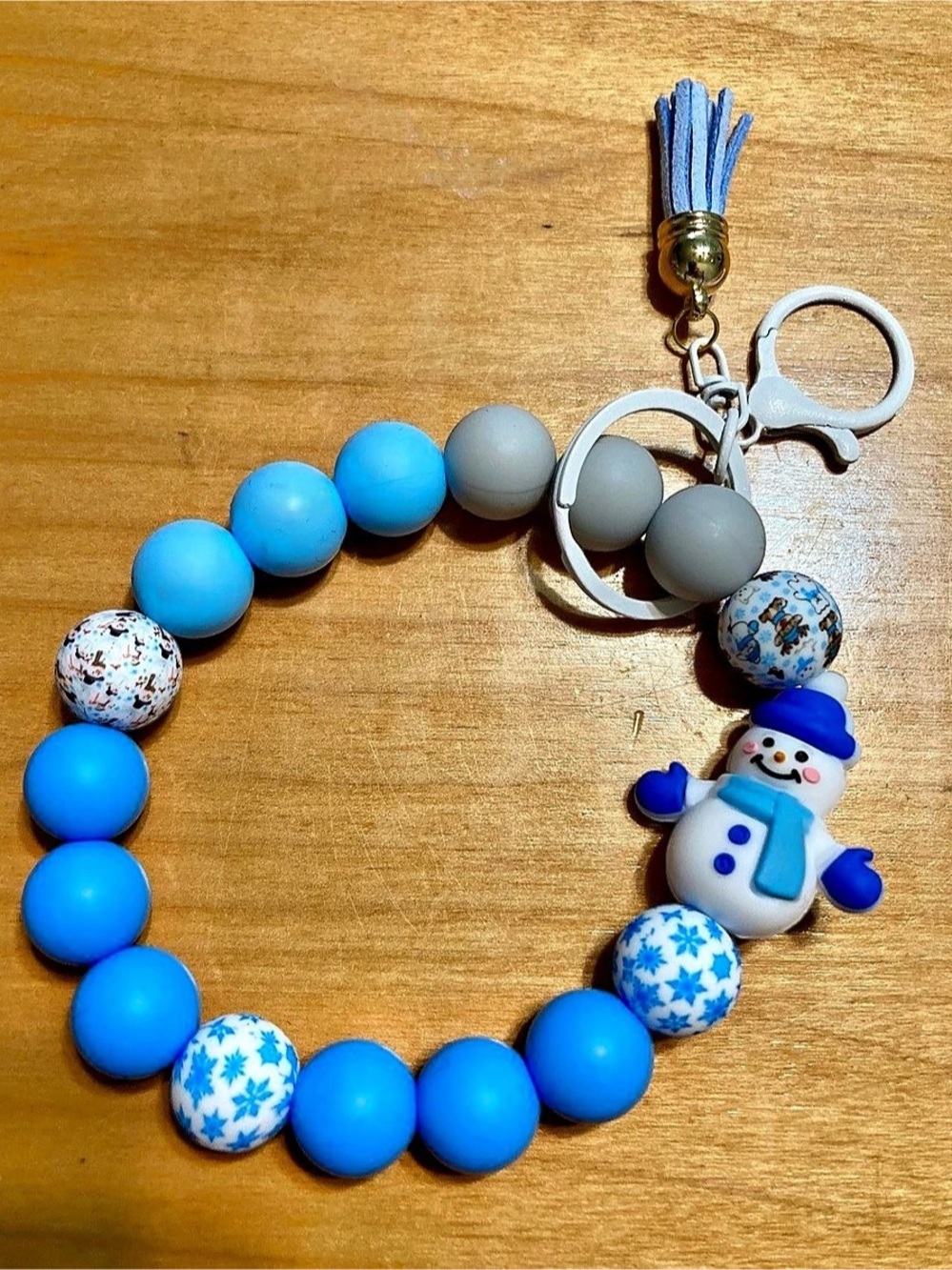 Silicone beaded snowman wristlet keychain